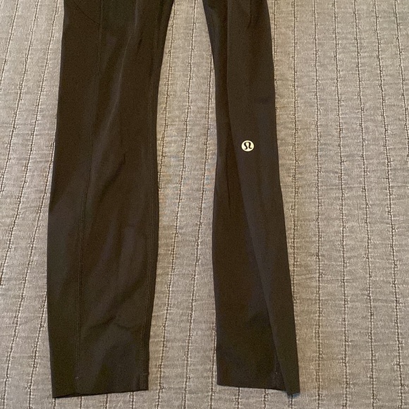 Swift speed lululemon tights sz 2 black - Picture 4 of 5